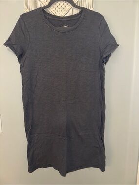 Universal Thread Black Short Sleeve Crewneck Tee Dress